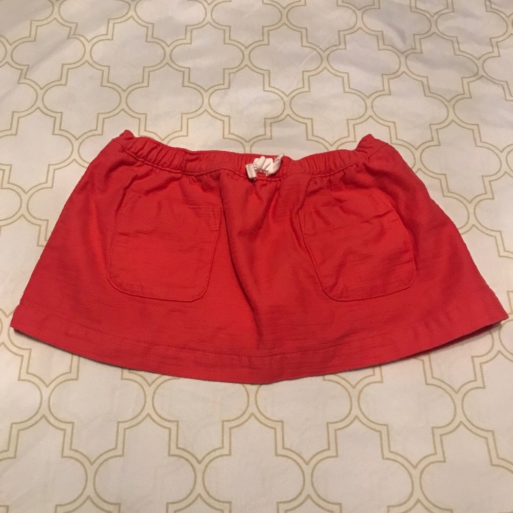 Pink/red baby skirt/shorts